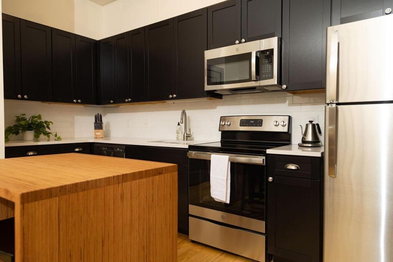 Luxury Multi-Unit Historic Building Near Downtown Διαμέρισμα Ρόανοκ Εξωτερικό φωτογραφία