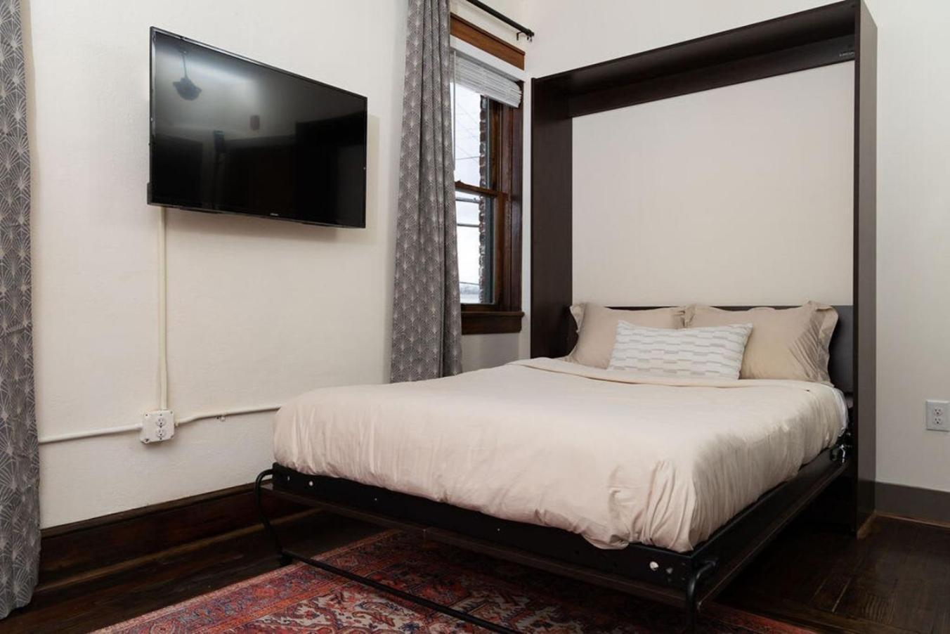 Luxury Multi-Unit Historic Building Near Downtown Διαμέρισμα Ρόανοκ Εξωτερικό φωτογραφία